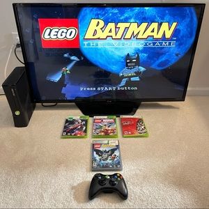 (BUNDLE) XBOX 360 S W / 4 Games & Accessories!